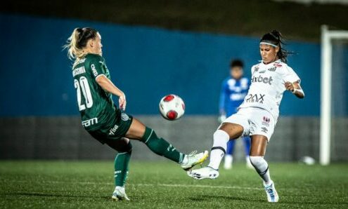 Palmeiras sai na frente do Santos na decisão do Paulista Feminino