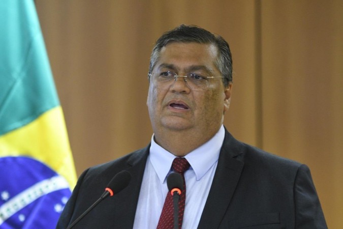 Dino diz que já identificou financiadores dos atos terroristas no DF