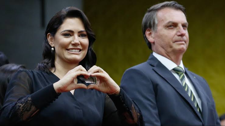 PL mira em Michelle como sucessora de Bolsonaro diante de possível inelegibilidade