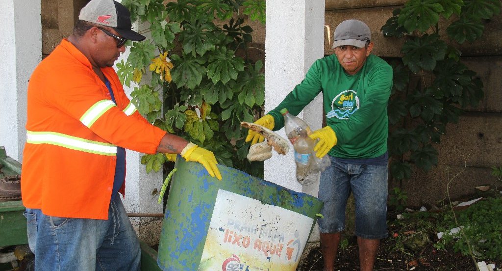 Garis retiram cerca de 100 kg de lixo por dia dos rios em Marabá