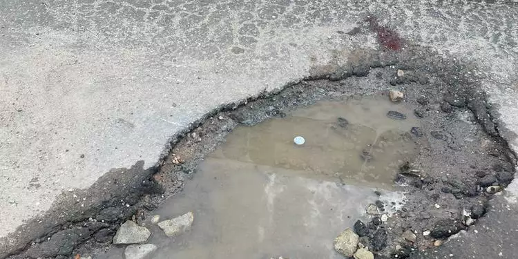 Homem é atropelado após caminhão tentar desviar de buraco no Pará