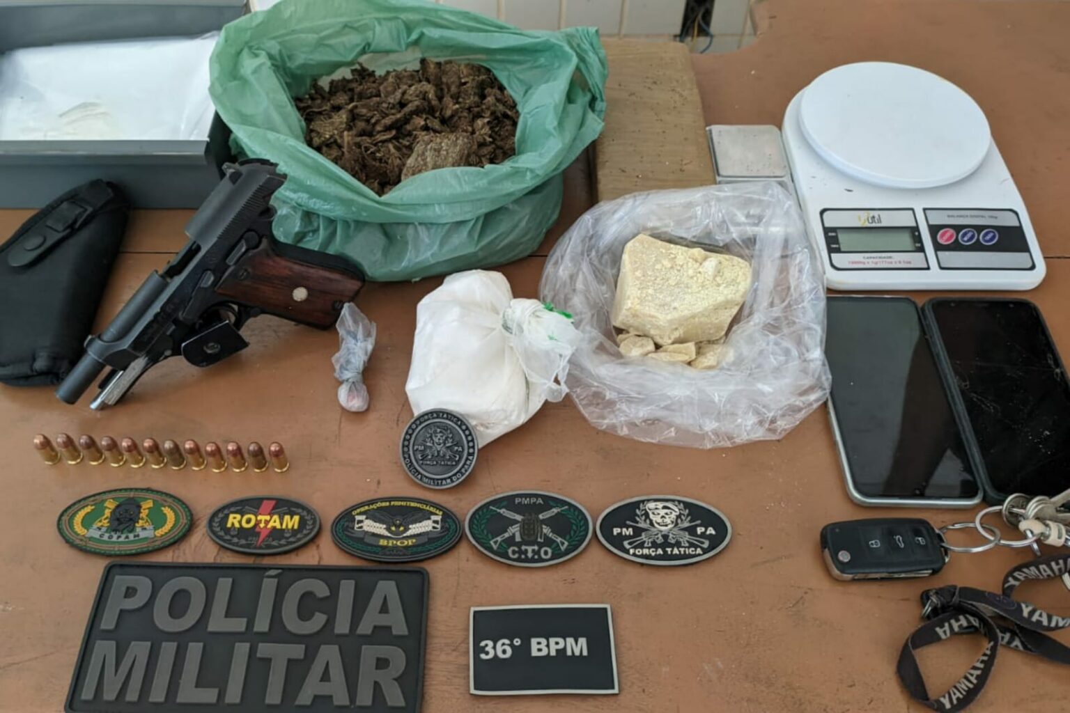 PM apreende arma de fogo, munições e drogas no Pará
