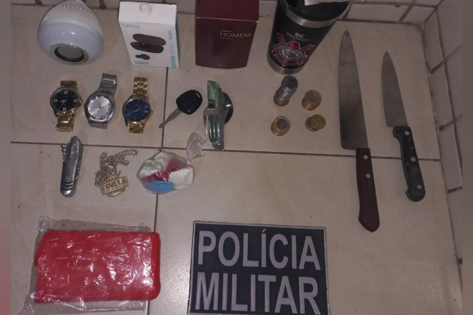 Mãe é presa e filho apreendido por tráfico de drogas no Marajó