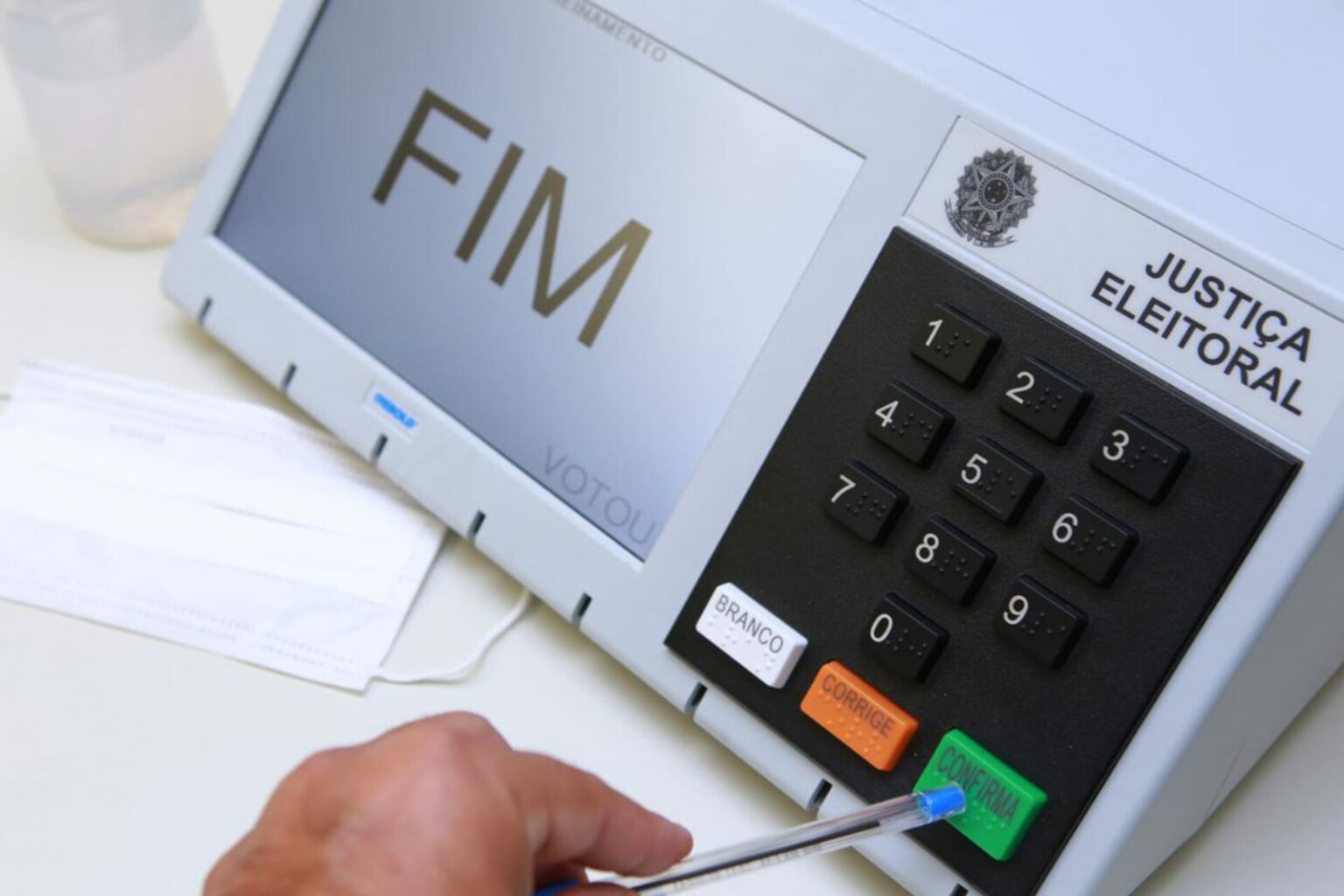 Eleitor que faltou ao 2º turno tem até segunda-feira para justificar