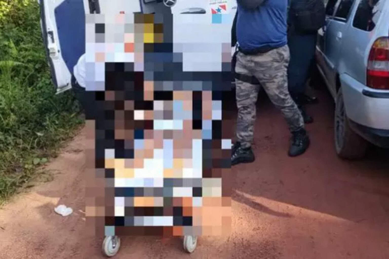 Mãe e filho são mortos a tiros dentro de casa em Santa Bárbara do Pará