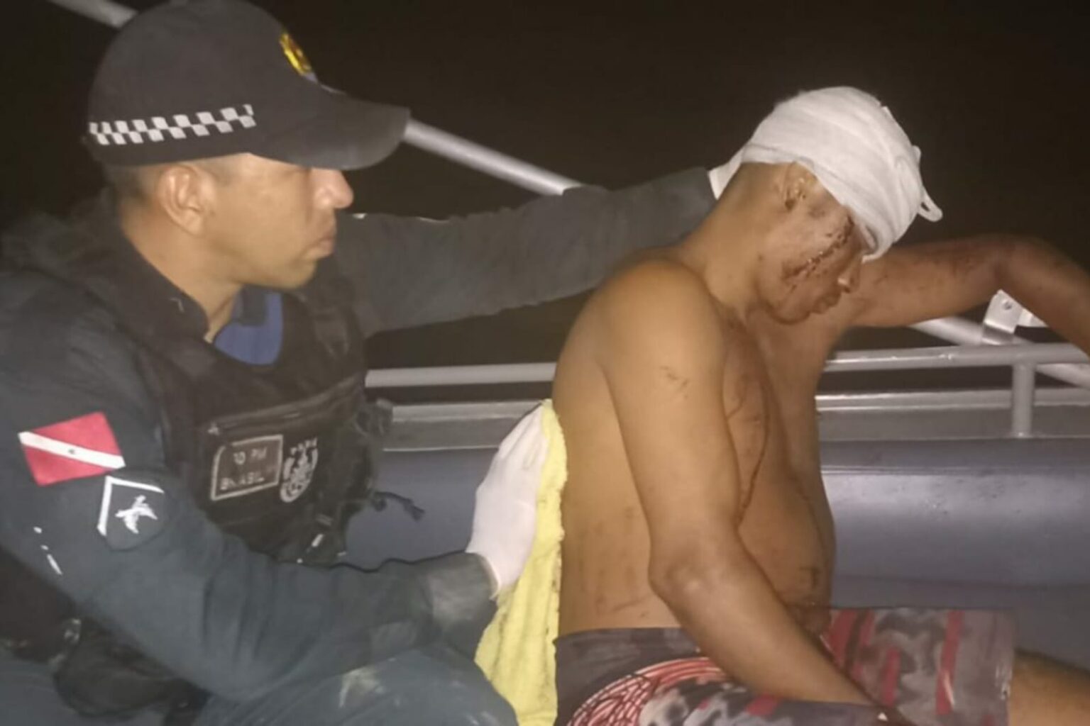 PM intervém em briga generalizada e socorre homem esfaqueado no Marajó