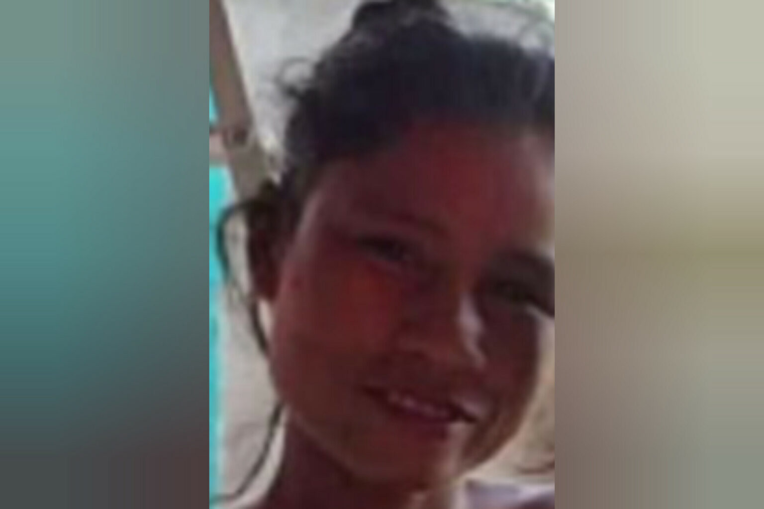 Mulher é encontrada morta com faca cravada nas partes íntimas