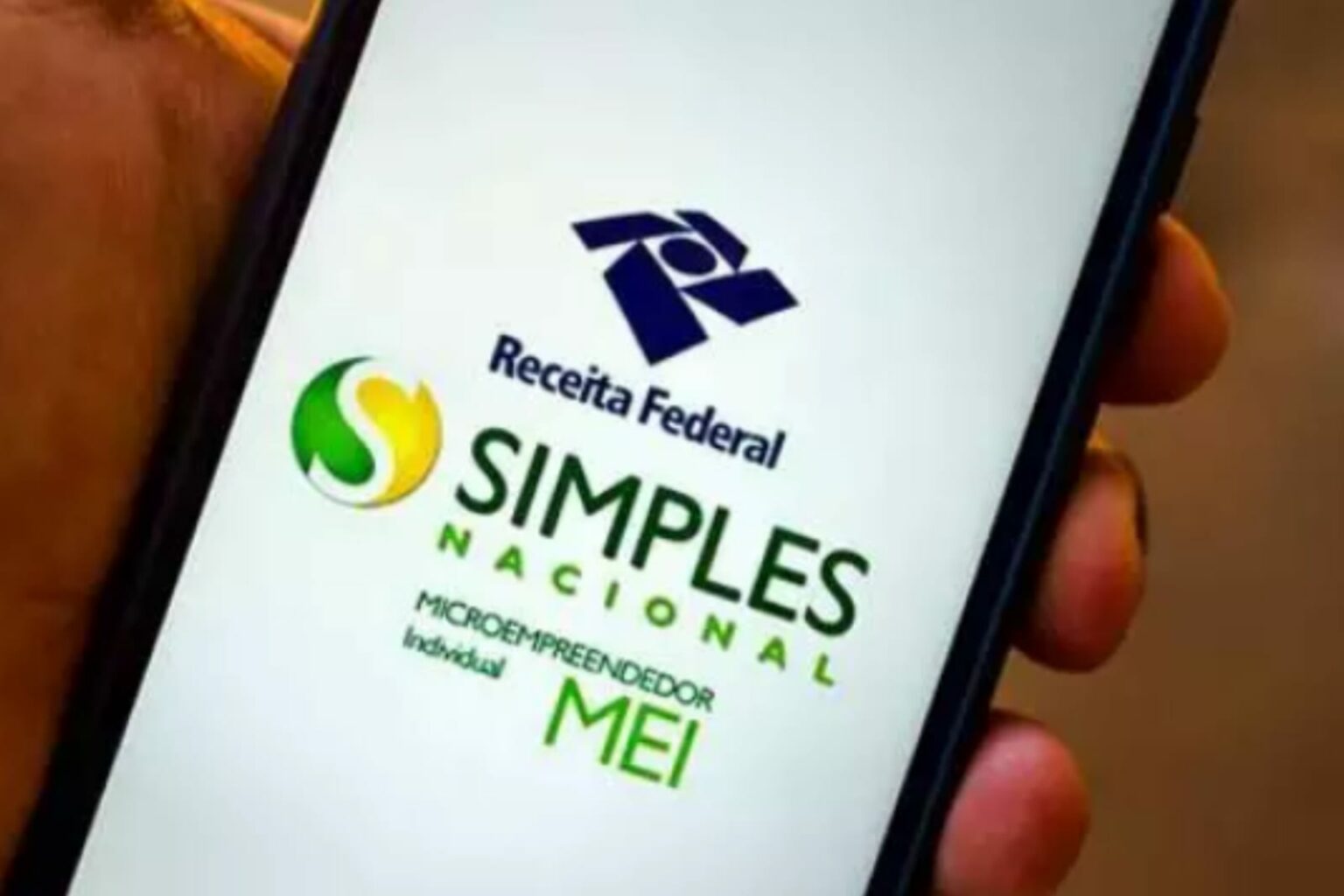 Micro e pequenas empresas podem aderir ao Simples Nacional até esta terça-feira (31)