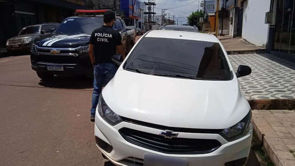 Polícia Civil recupera três carros roubados que seriam vendidos no Pará