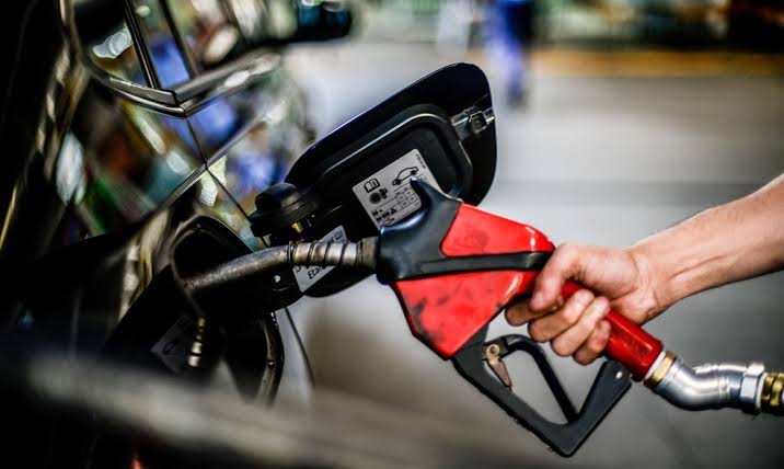Petrobras reduz preços de gasolina e diesel para as distribuidoras