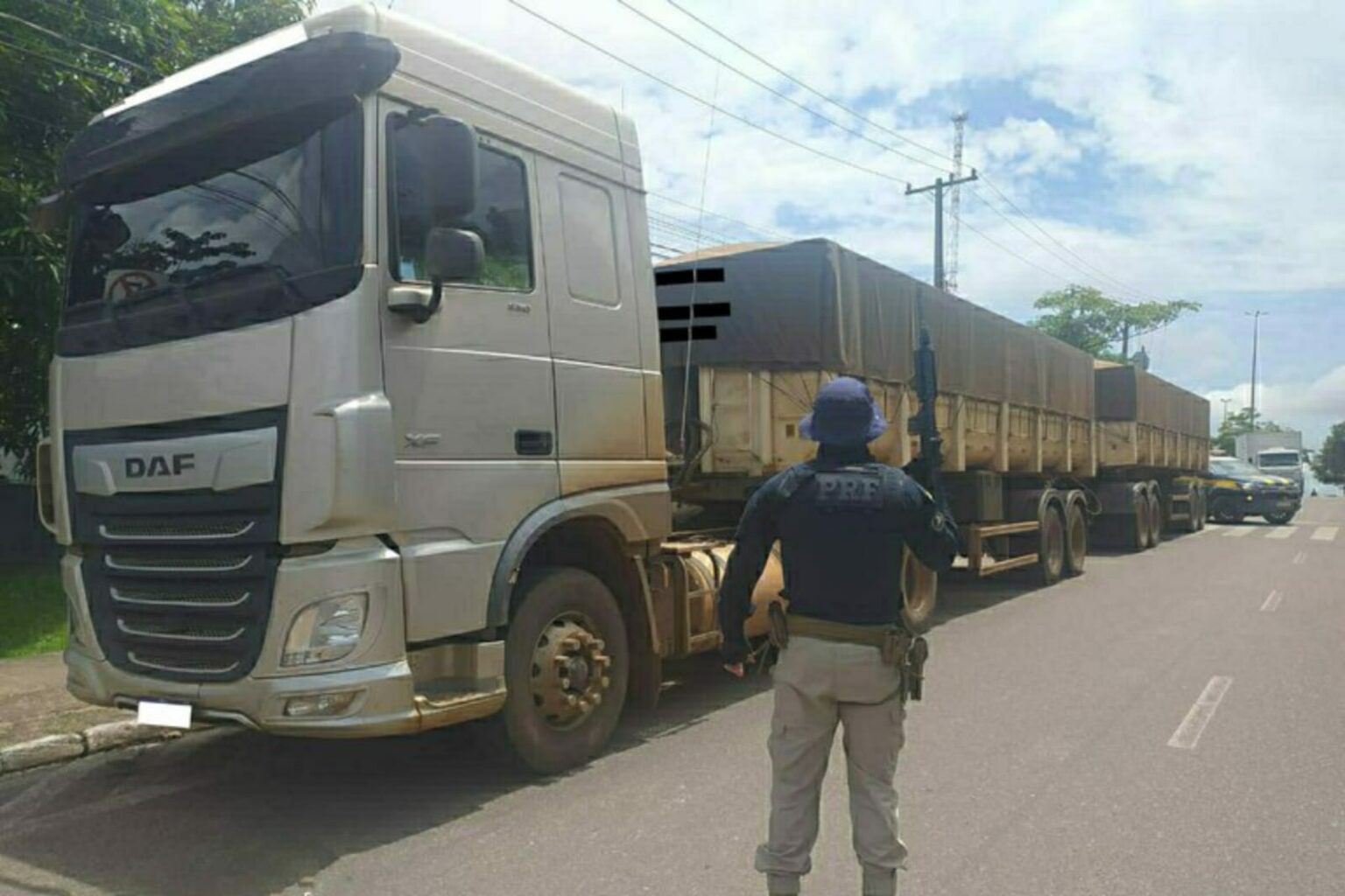PRF apreende 48 toneladas de minério ilegal em Marabá