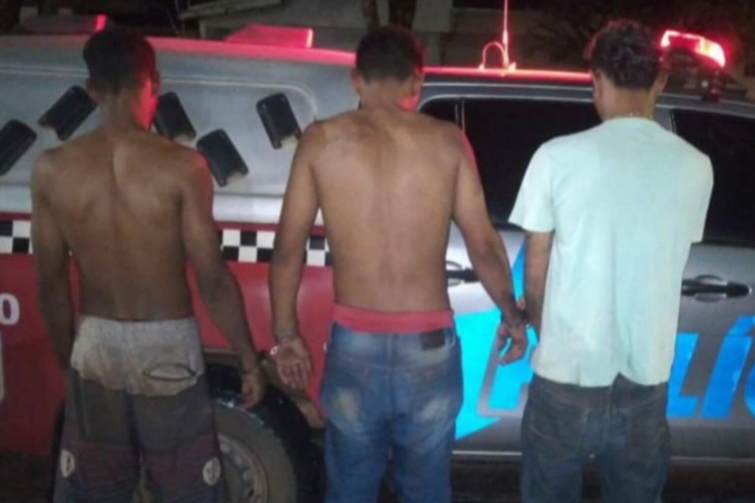 PM prende trio por tráfico de drogas em Redenção