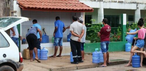 Em Marabá, chafarizes do município auxiliam moradores durante falta de água