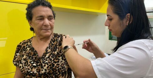 Vacinação contra a gripe é ampliada para todas as faixas etárias