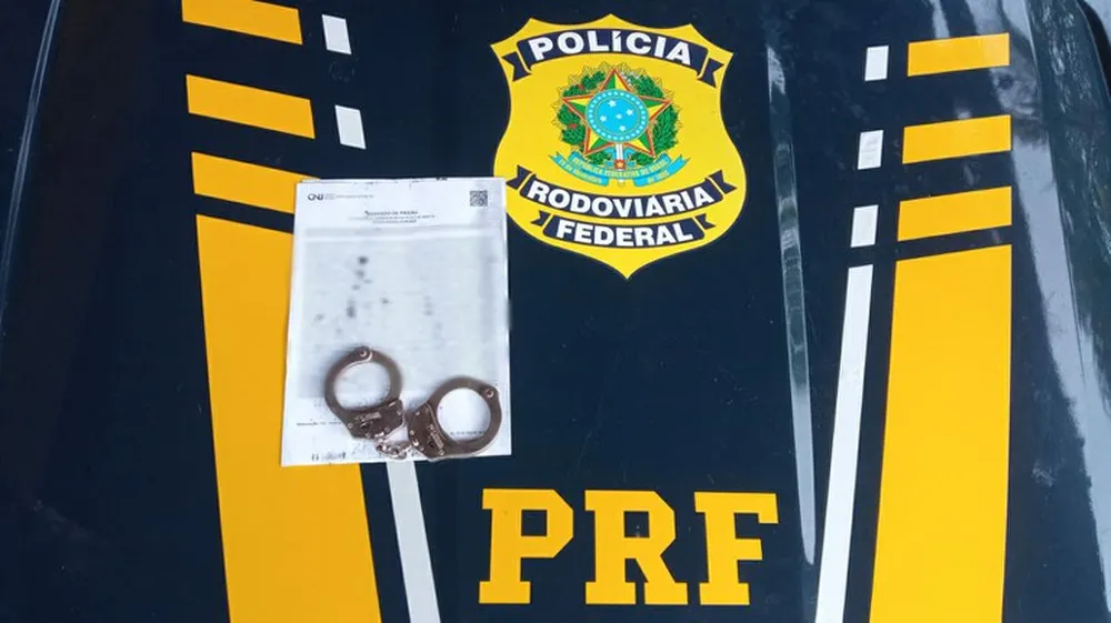 PRF prende mulher procurada por homicídio qualificado no Pará