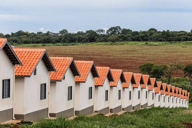 Ministério das Cidades quer concluir 82 mil habitações do Minha Casa, Minha Vida