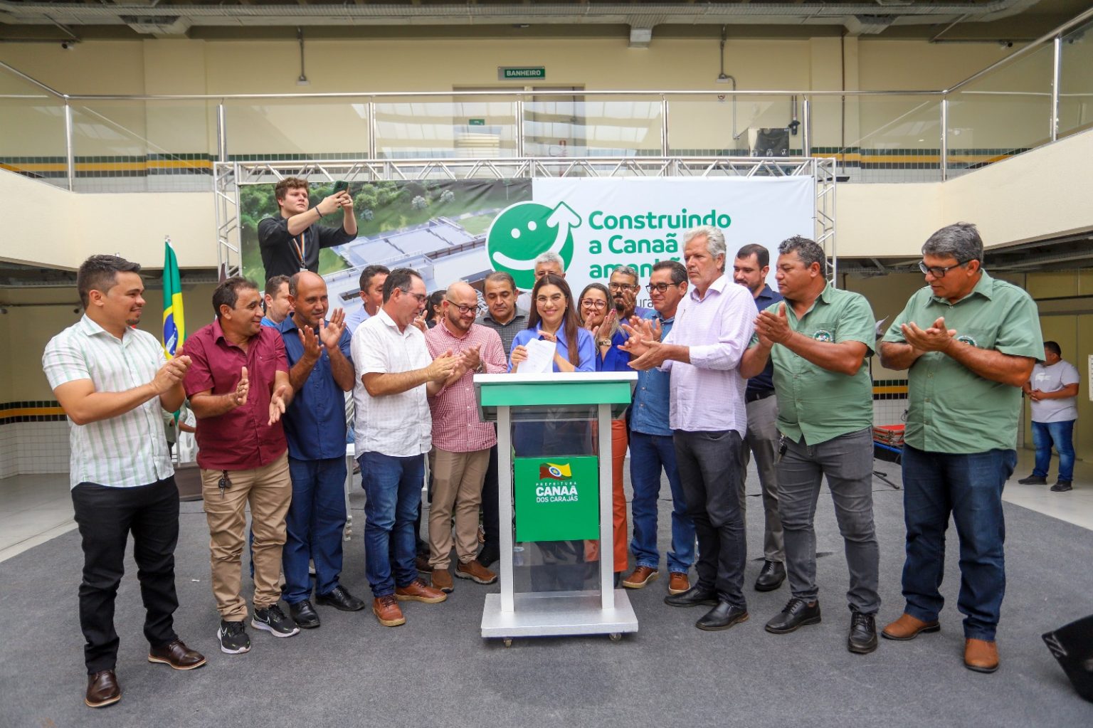 Prefeitura de Canaã assina ordem de serviço do novo Hospital Municipal