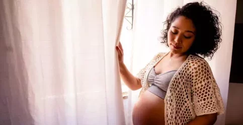 Jornalista lança documentário sobre violência obstétrica no Pará