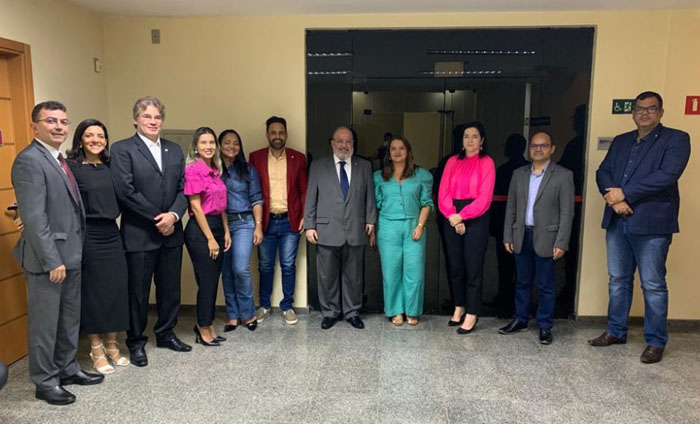 Promotores de Marabá apresentam reivindicações em reunião com procurador-geral de Justiça
