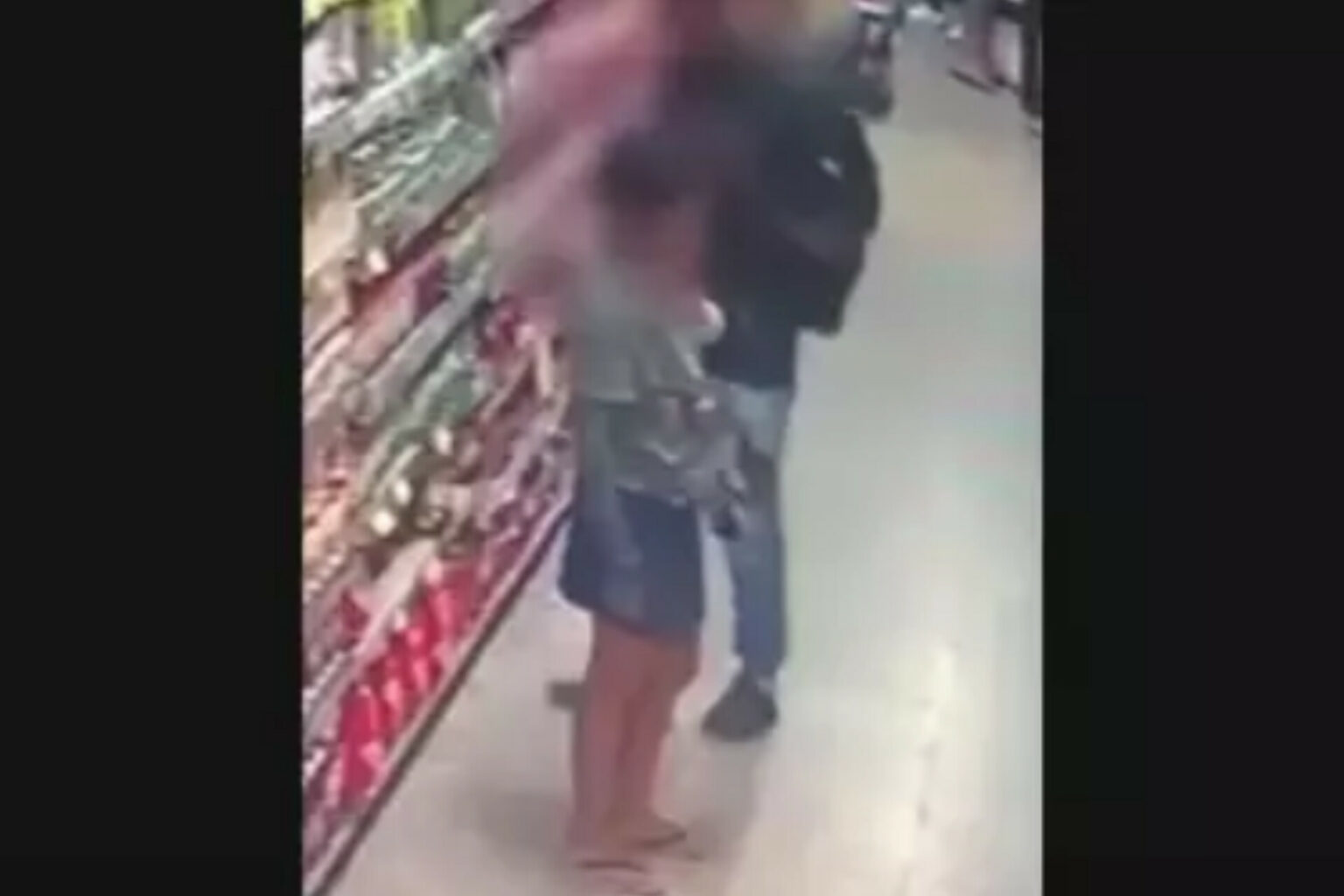 Sargento do Exército é preso após gravar partes íntimas de mulheres em supermercado