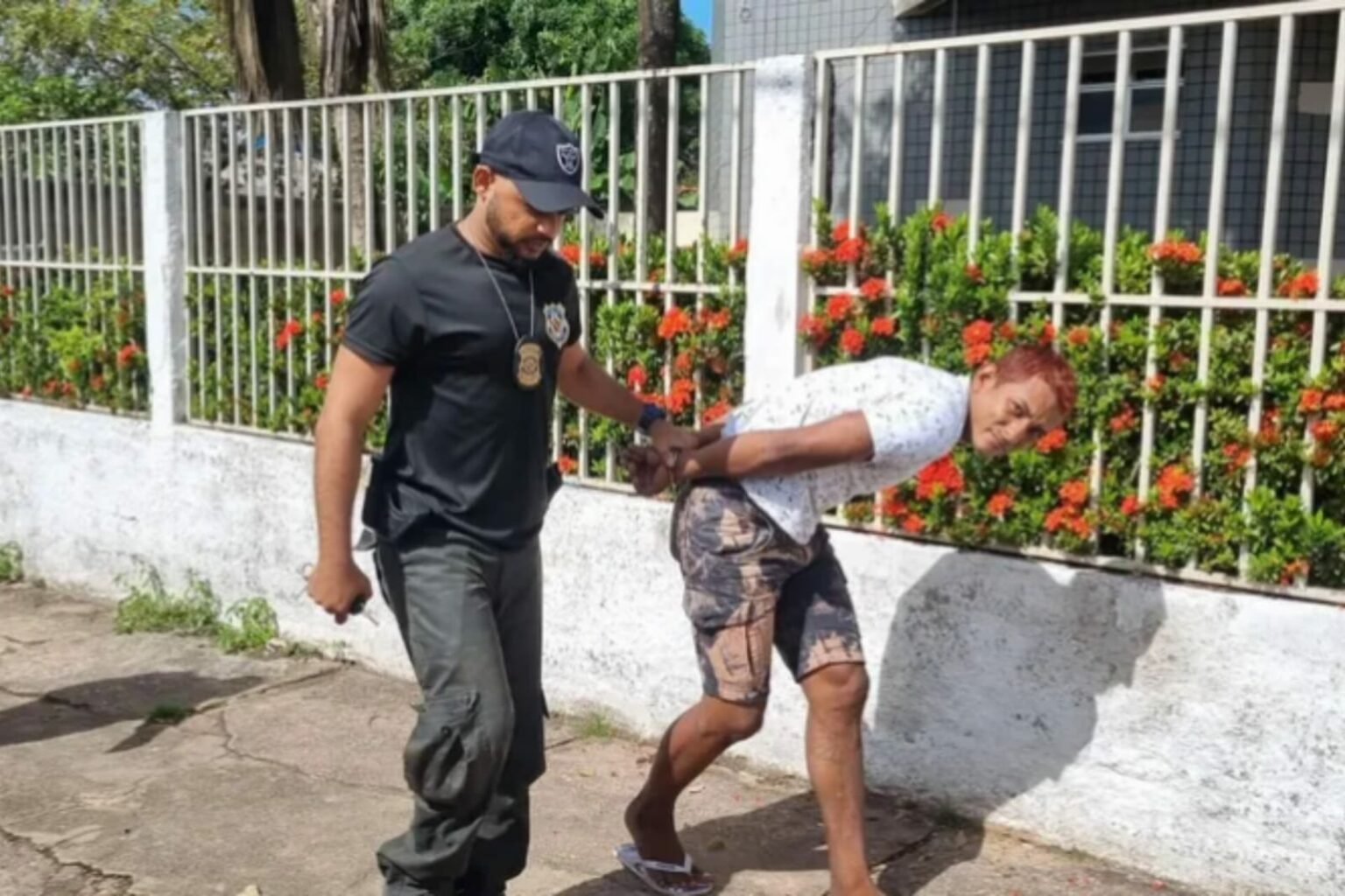 Homem é preso após furtar celular da casa de policial federal no Pará