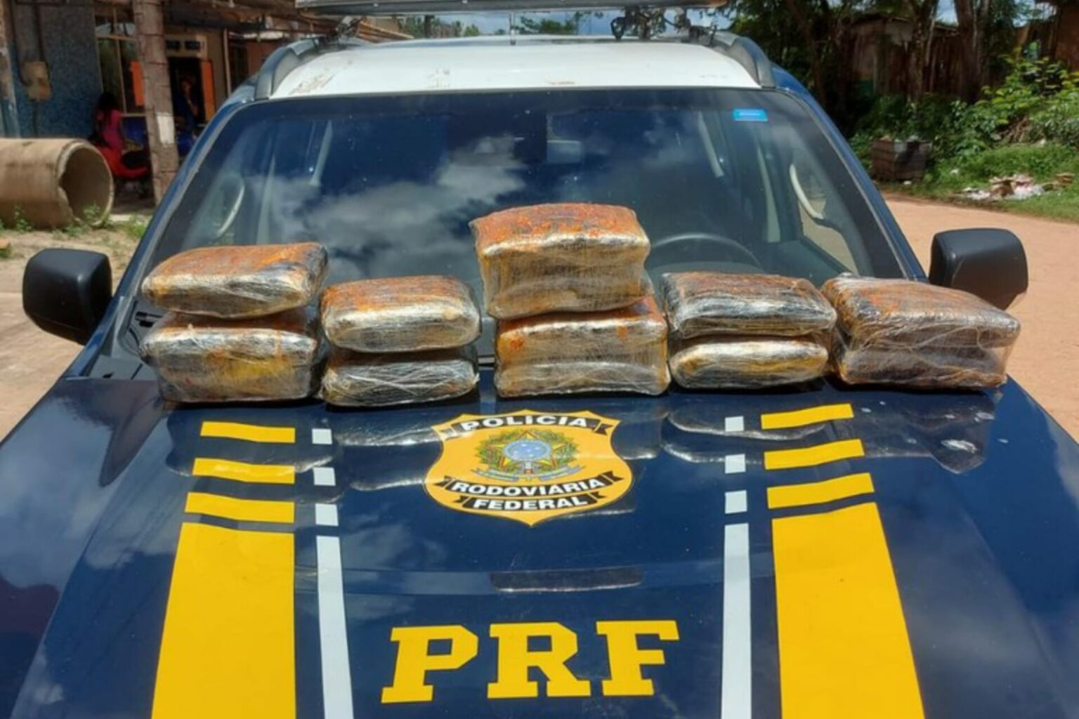 PRF apreende 15 kg de maconha durante fiscalização no Pará