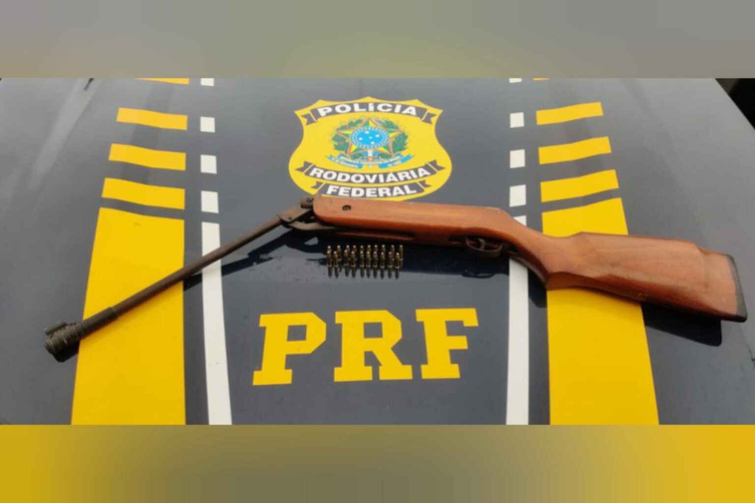 PRF prende passageiro e apreende espingarda em ônibus no Pará