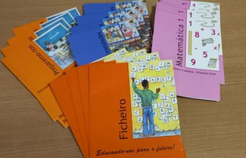 Seap recebe kits para alfabetização de custodiados doados pelo Ibraema