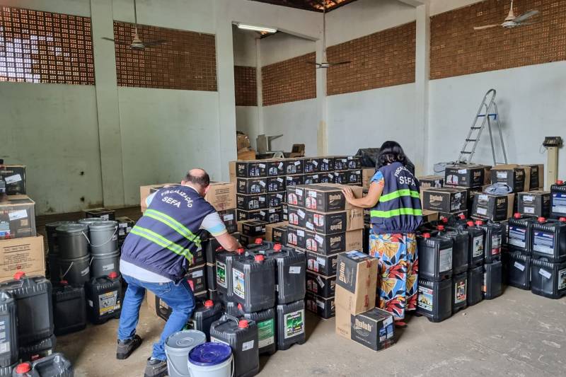 Fiscalização apreende 620 kg de óleo lubrificante em Dom Eliseu