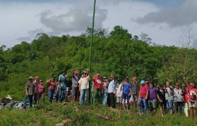 MST invade 800 hectares de terra em Pernambuco