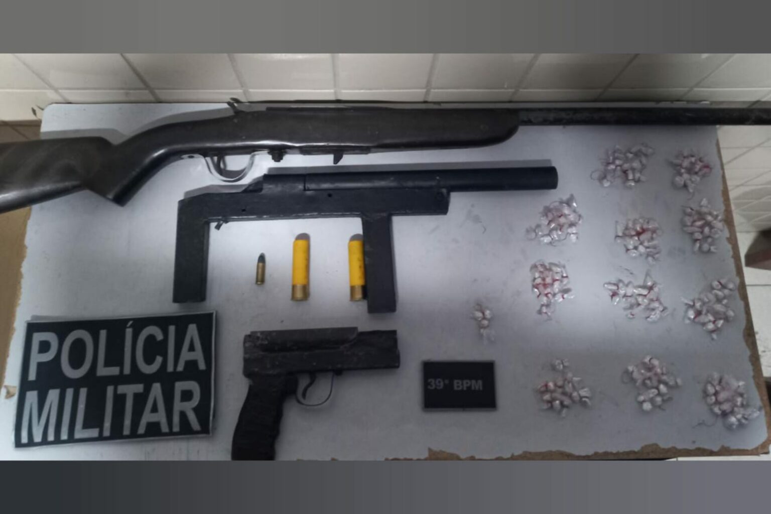 PM confronta grupo armado e apreende armas de fogo em Santa Bárbara do Pará