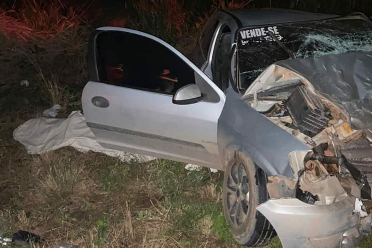 Colisão entre caminhonete e carro deixa uma pessoa morta em Paragominas