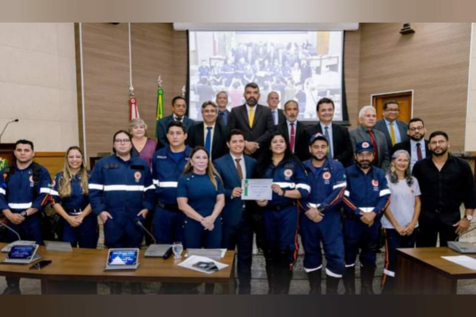 Servidores do Samu recebem Moção de Aplauso na Câmara de Marabá