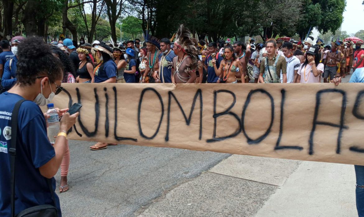 Corte internacional julga o Brasil por violações contra quilombolas