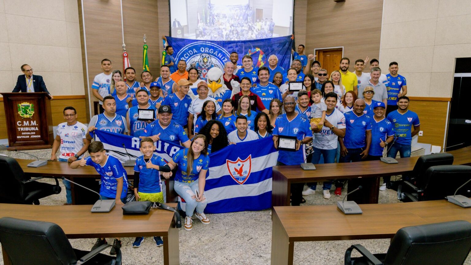 Águia de Marabá: torcidas organizadas são homenageadas em solenidade