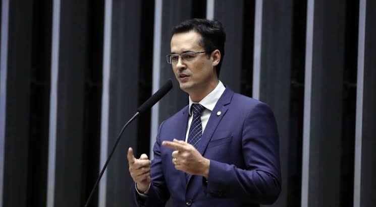 TSE cassa mandato de Deltan Dallagnol