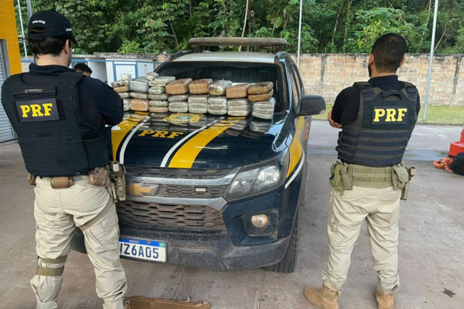 Passageiras são presas com mais de 40 kg de maconha a caminho de Marabá
