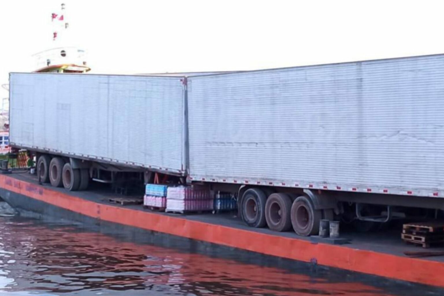 Sefa apreende 13 carretas de refrigerantes no Pará