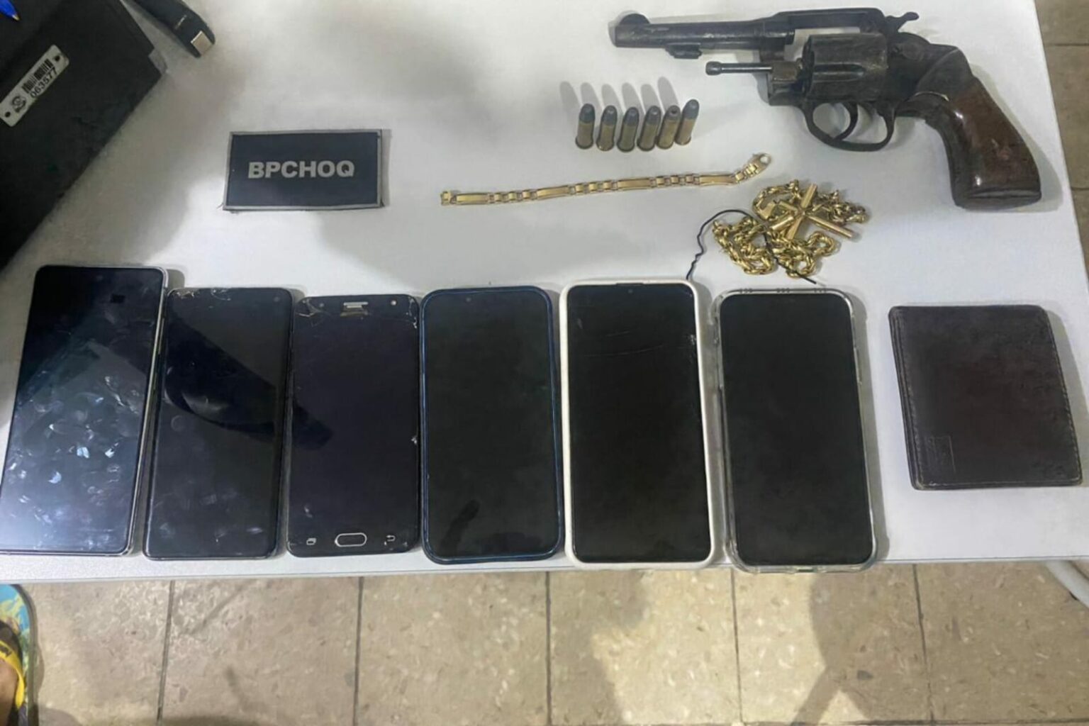 Trio suspeito de roubo é preso com arma de fogo no Pará