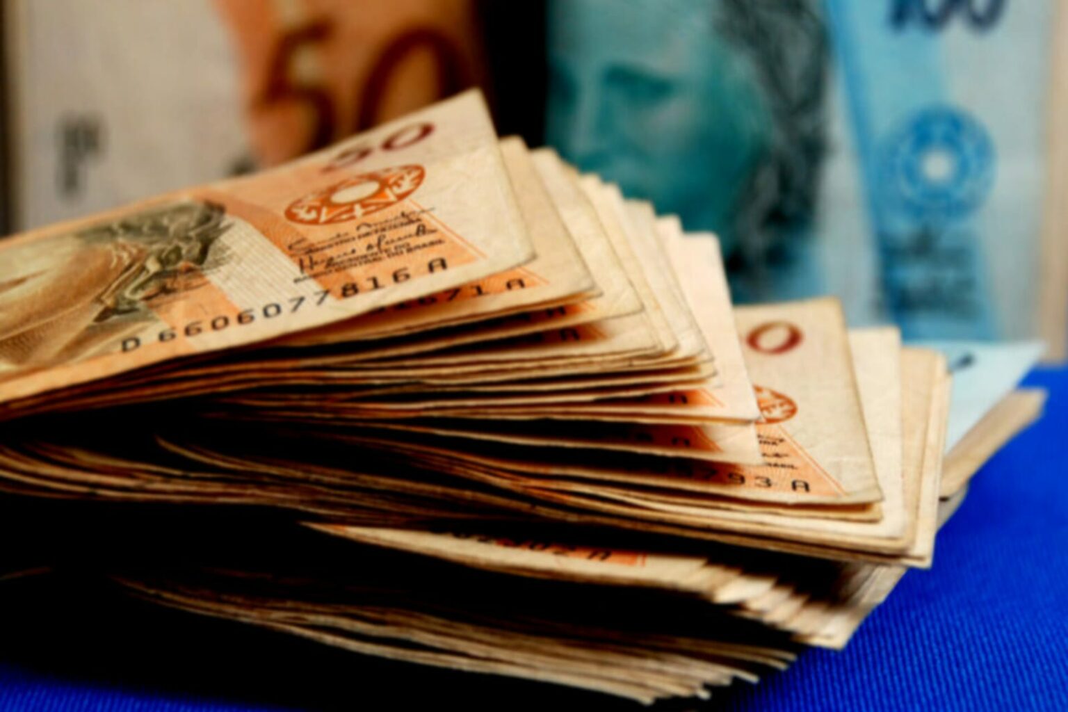Receita abre consulta ao 1º lote de restituição de 2023 na quarta-feira (24)