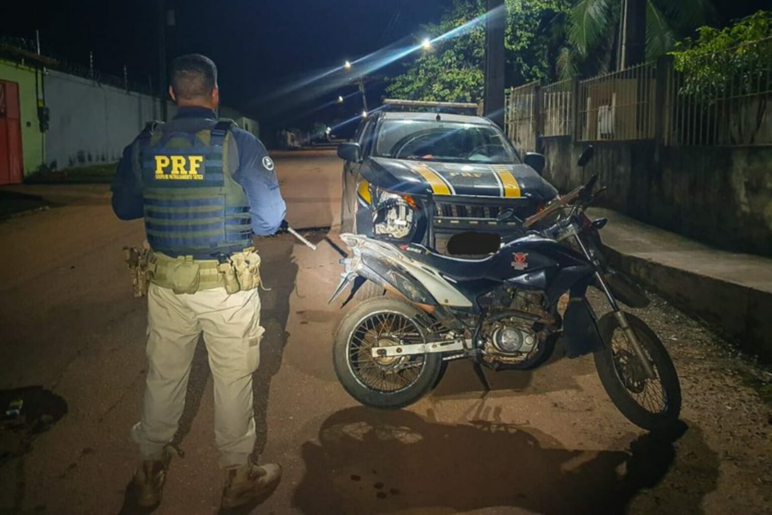 PRF prende homem e recupera moto roubada em Eldorado dos Carajás