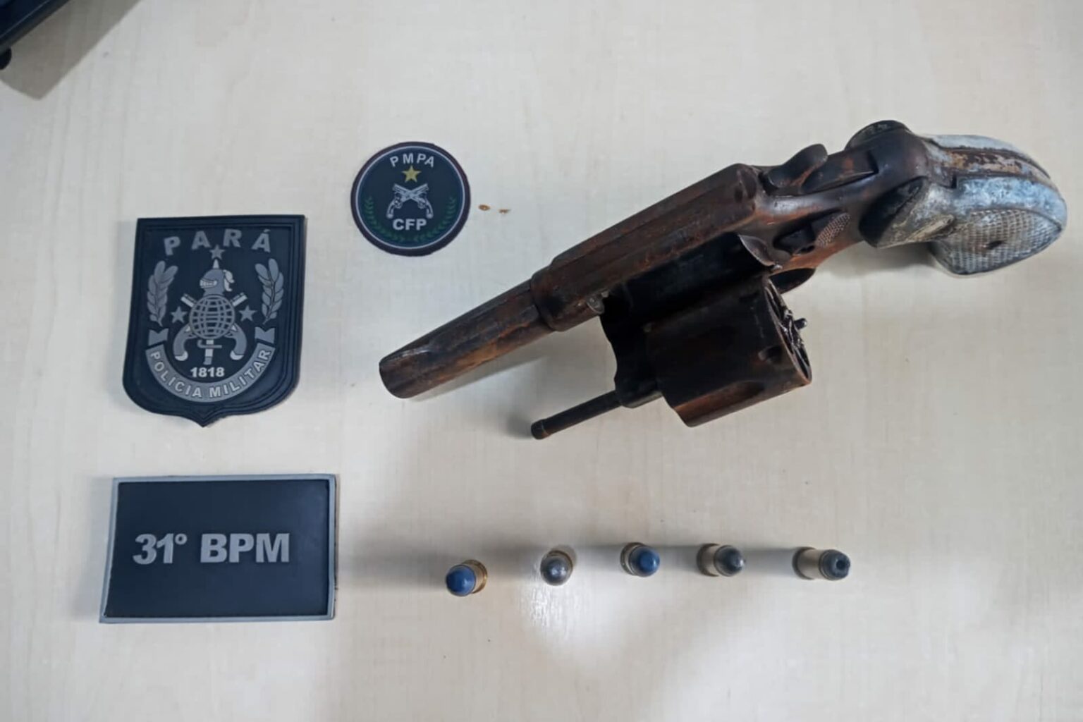 PM prende suspeito por porte ilegal de arma e recupera objetos furtados no Pará