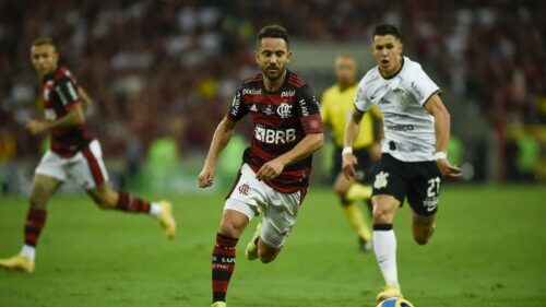 Flamengo e Corinthians fazem 1º Clássico do Povo no Brasileirão 2023