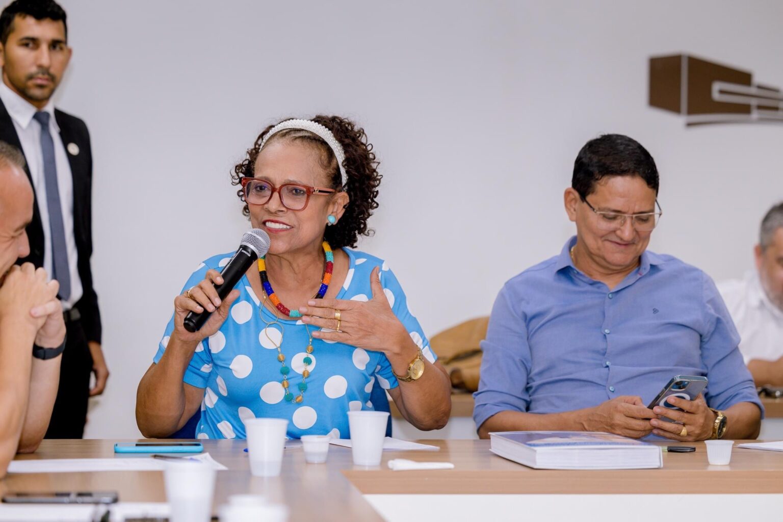 Vereadora denuncia descaso da Vale na construção da ponte do Rio Tocantins