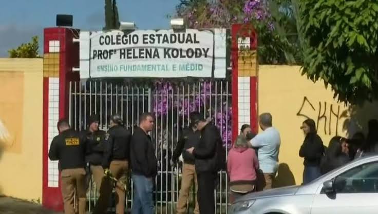 Assassino de estudantes de colégio é encontrado morto na prisão