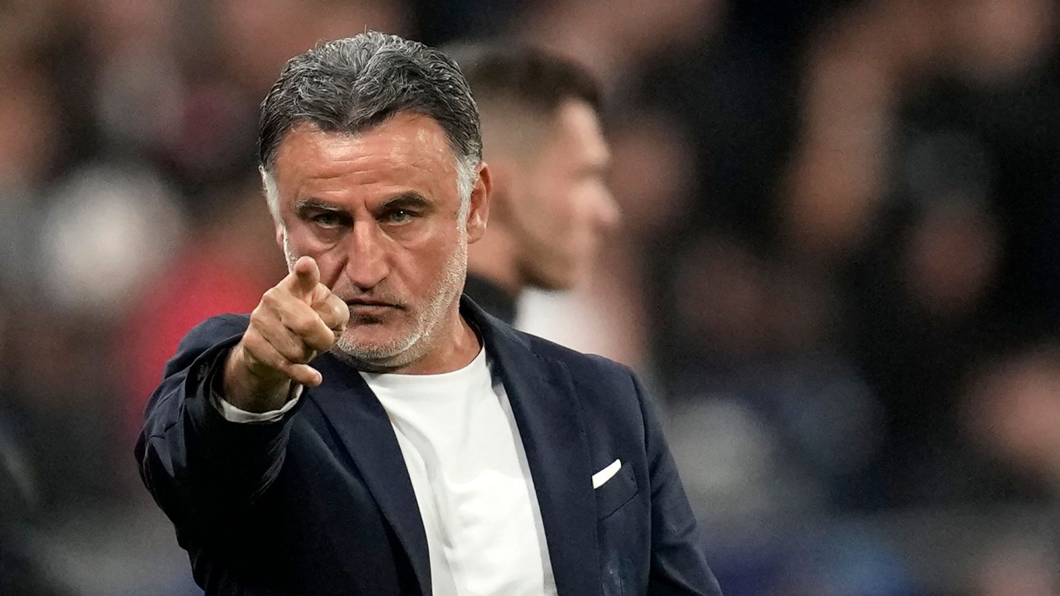 Técnico do PSG é preso por suspeita de racismo