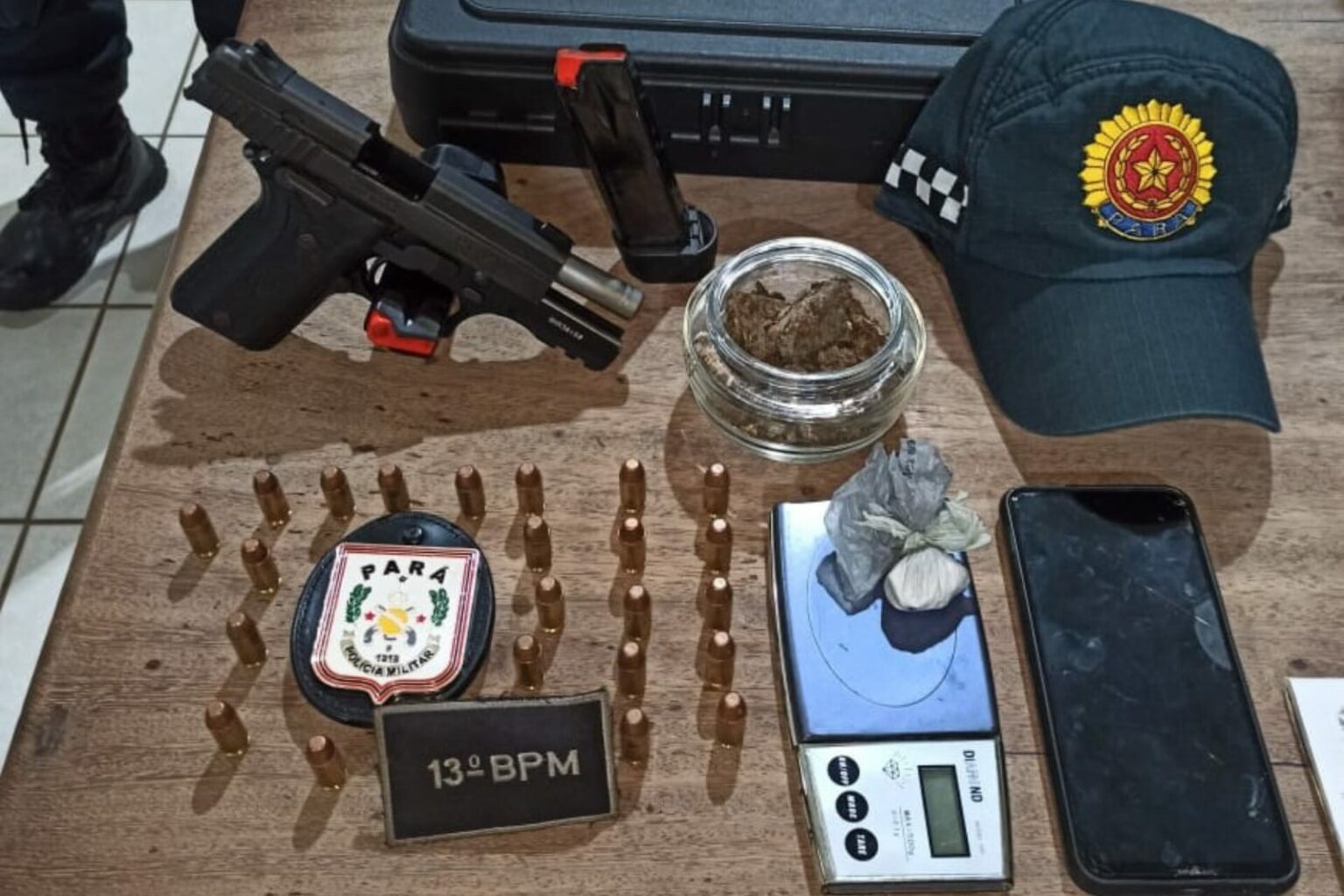 PM recaptura foragido da Justiça e apreende arma de fogo em Tucuruí