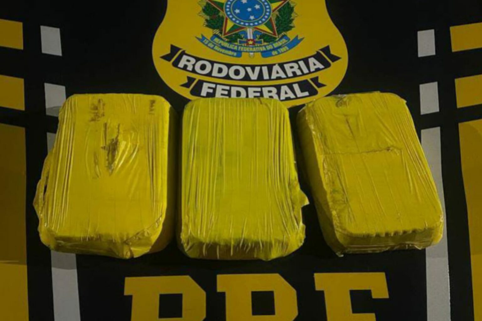 Passageira é presa ao ser flagrada com cocaína dentro de ônibus no Pará