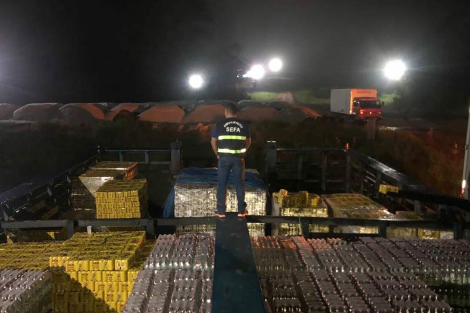 Sefa apreende mais de 125 mil unidades de bebidas em Oriximiná