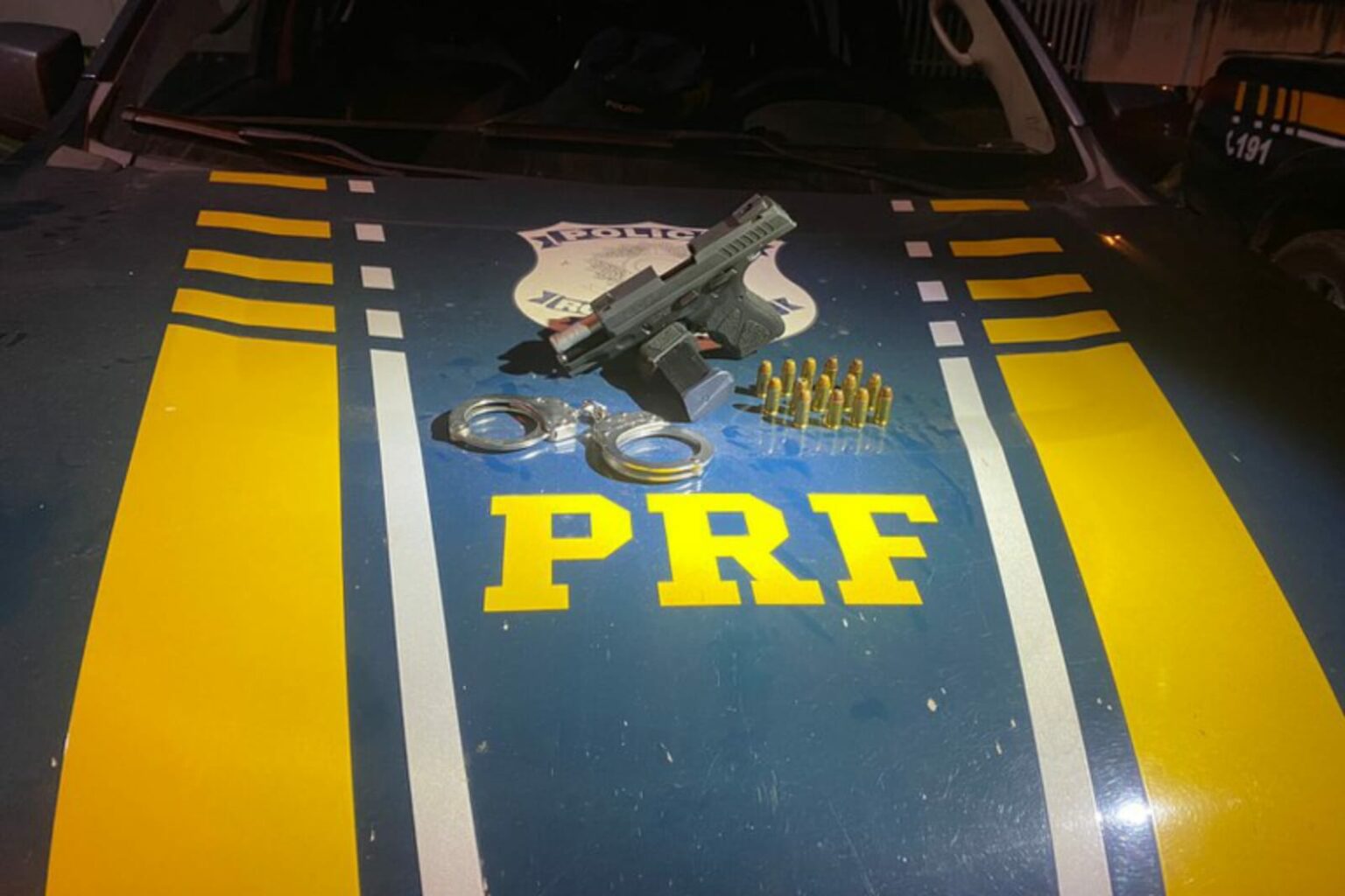 PRF prende motociclista com arma de fogo em Marabá